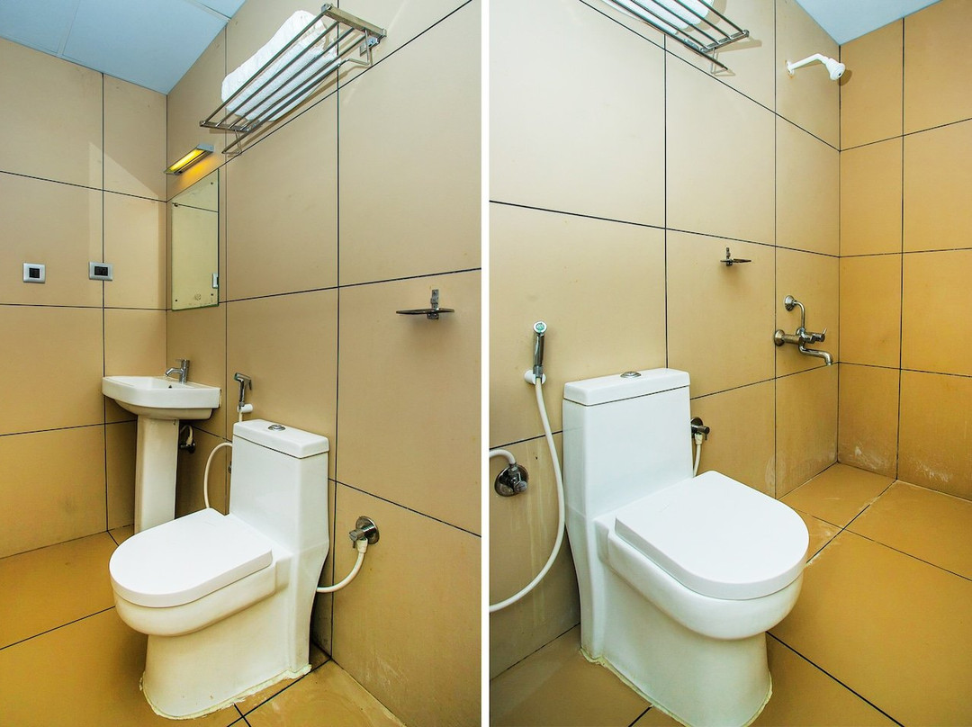 OYO 17102 Hotel Azure Park主图