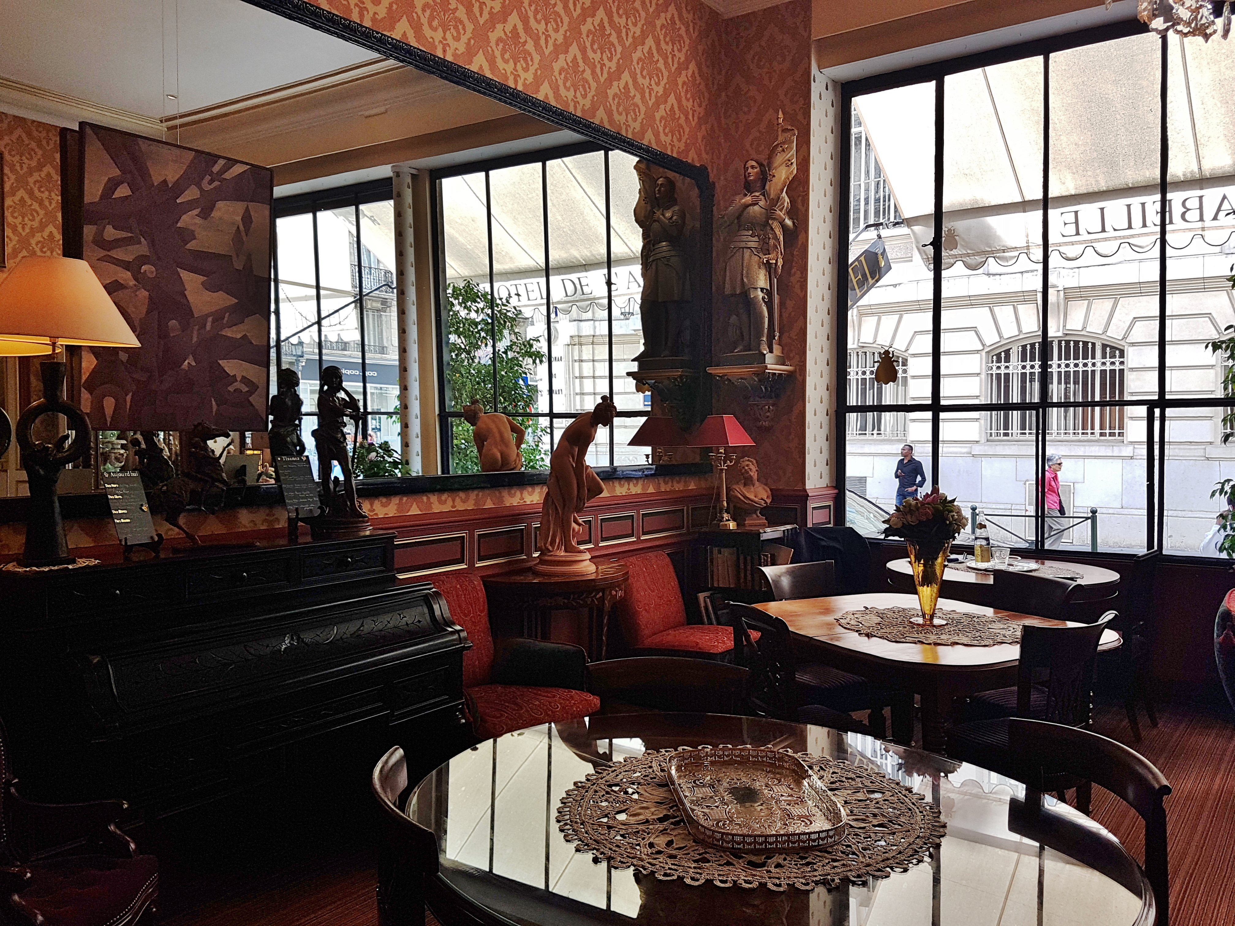 Hotel de l'Abeille-餐饮