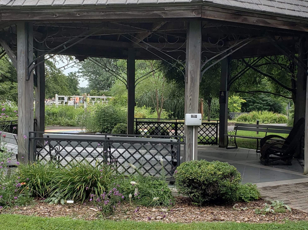 Western Kentucky Botanical Garden景点图片