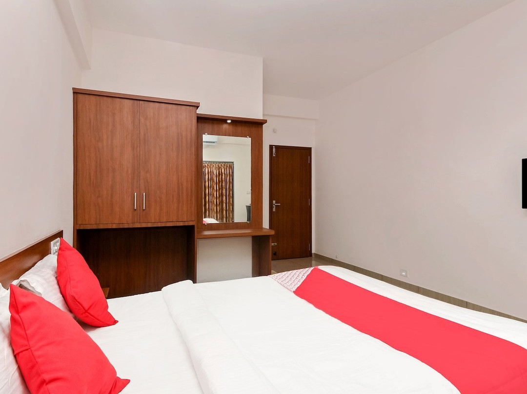 OYO 23999 Samruddhi Lodge主图