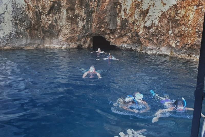 Ema & Marlin Boat Tours-欧帕提亚必去景点