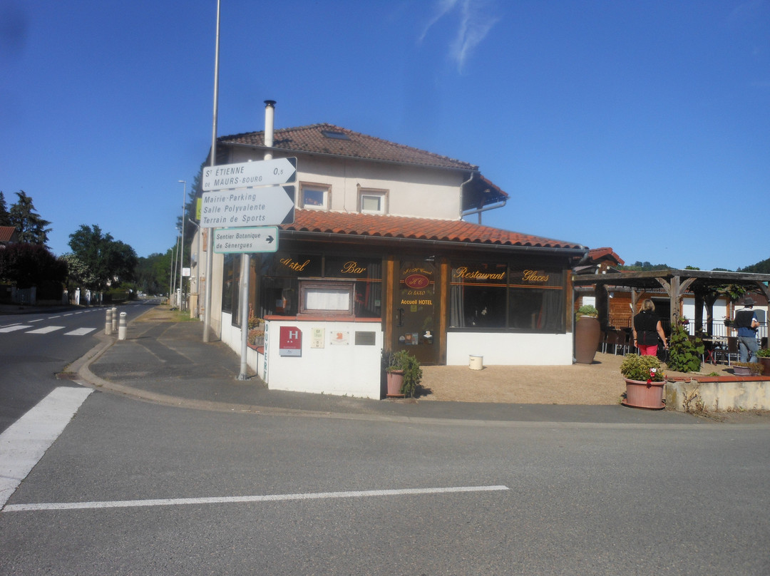 Logis Hotel Restaurant Cruzel主图