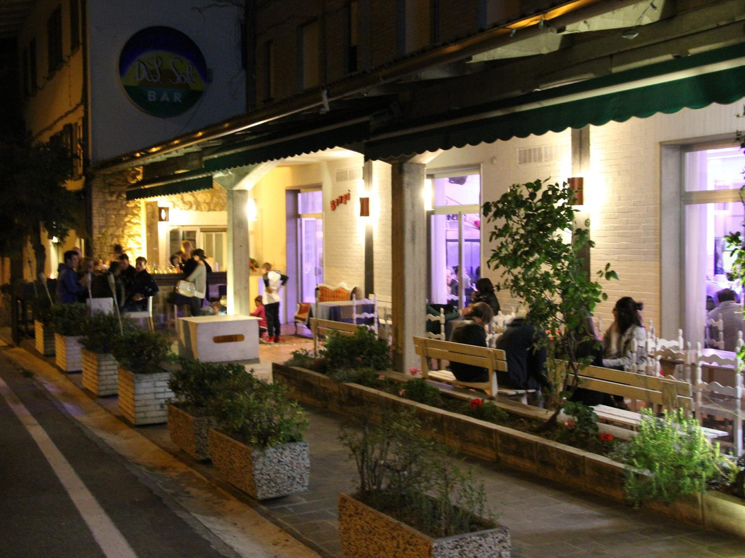 Iola餐馆和美食-Masiparero