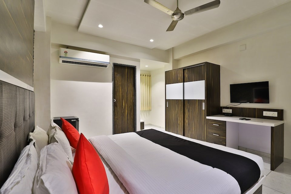 Dev Motel And Banquet主图