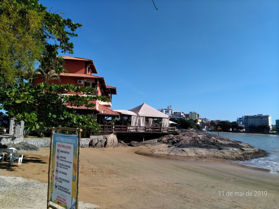Santa Helena Beach景点图片