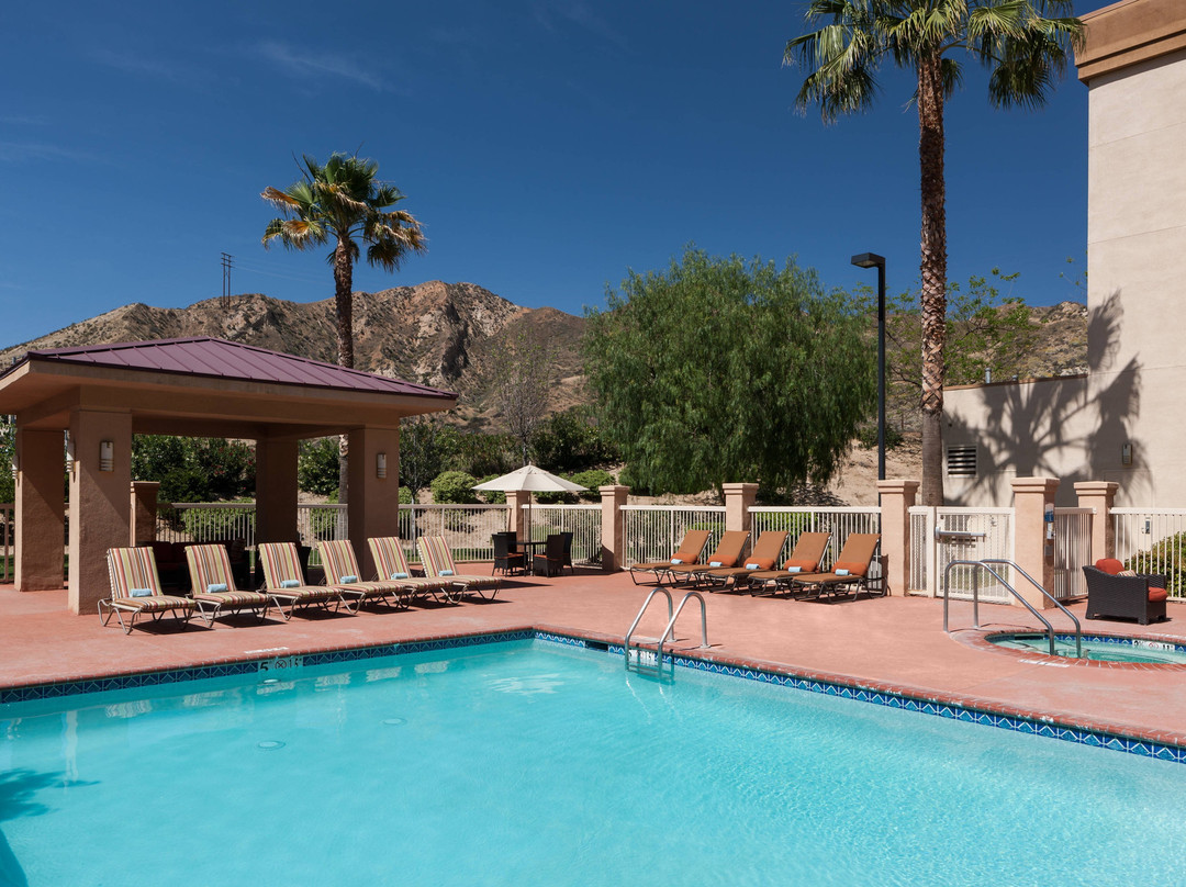 Courtyard by Marriott Santa Clarita Valencia主图