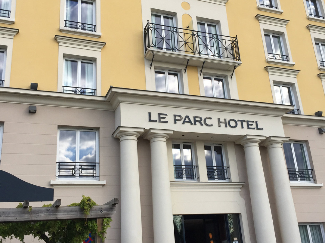 Plessis Parc Hotel主图