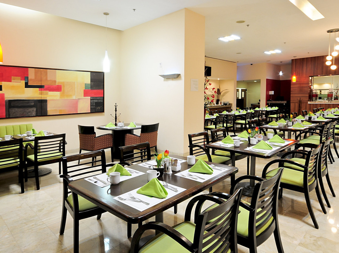 Holiday Inn Uruapan by IHG主图