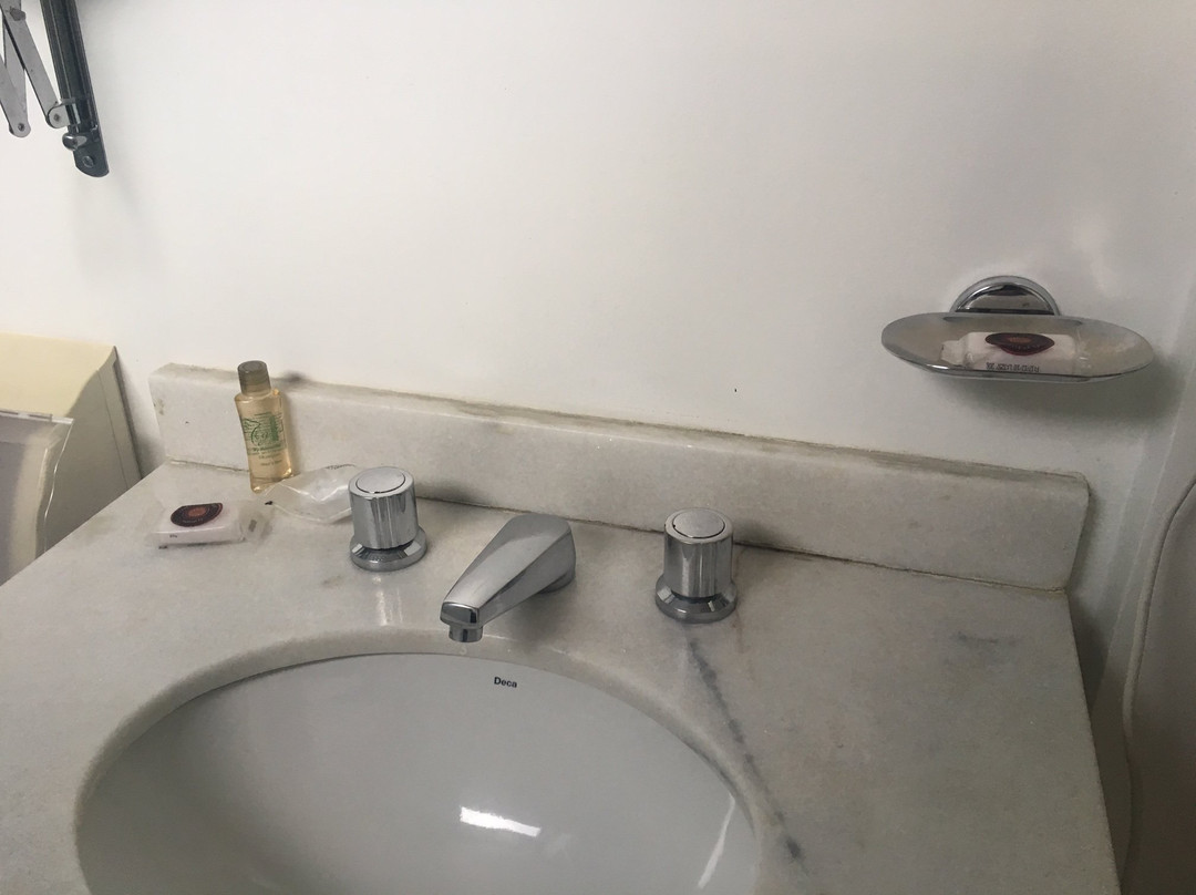 Twin Towers Flat主图