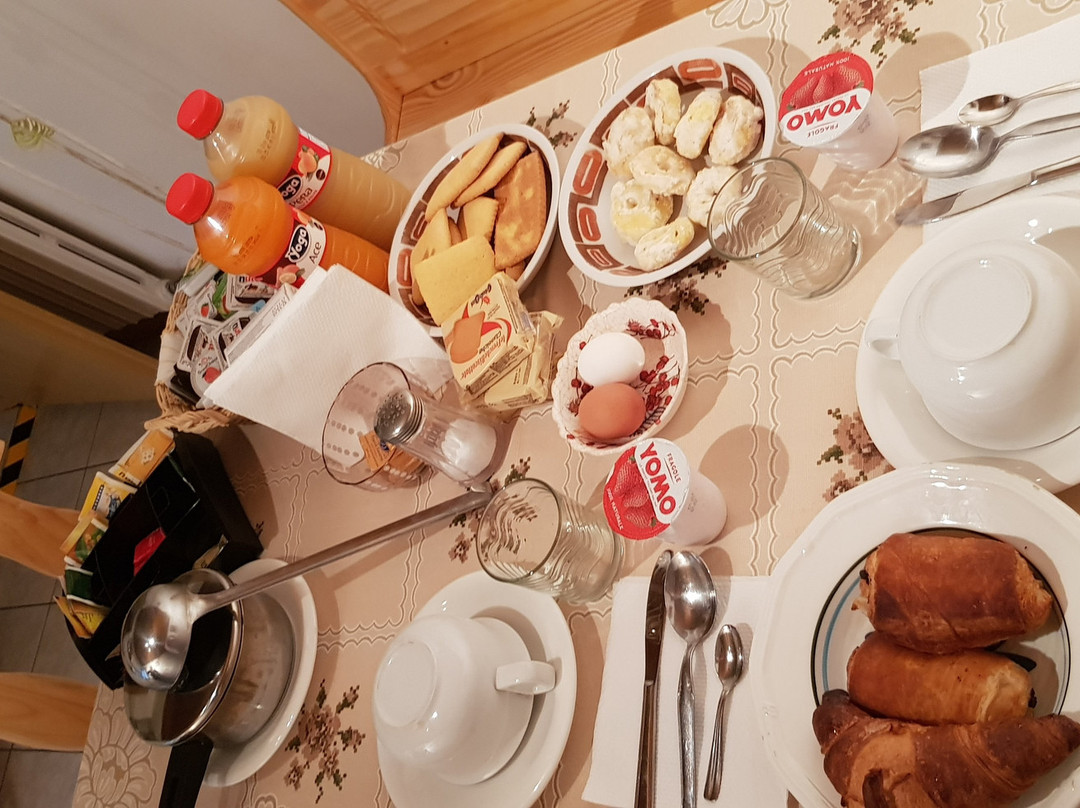 La Calla R & B主图