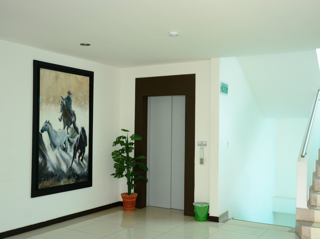 Gran Hotel International Sanbara主图