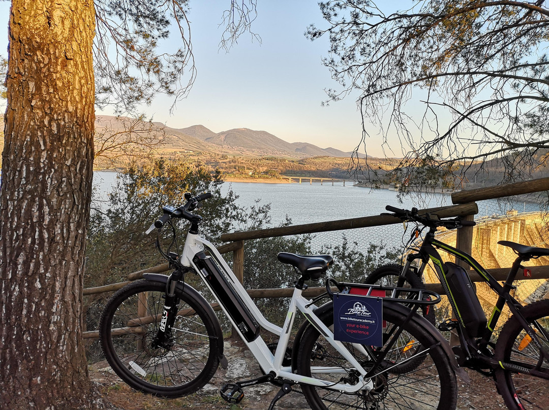 OrvietoBikeTour-奥尔维耶托必去景点