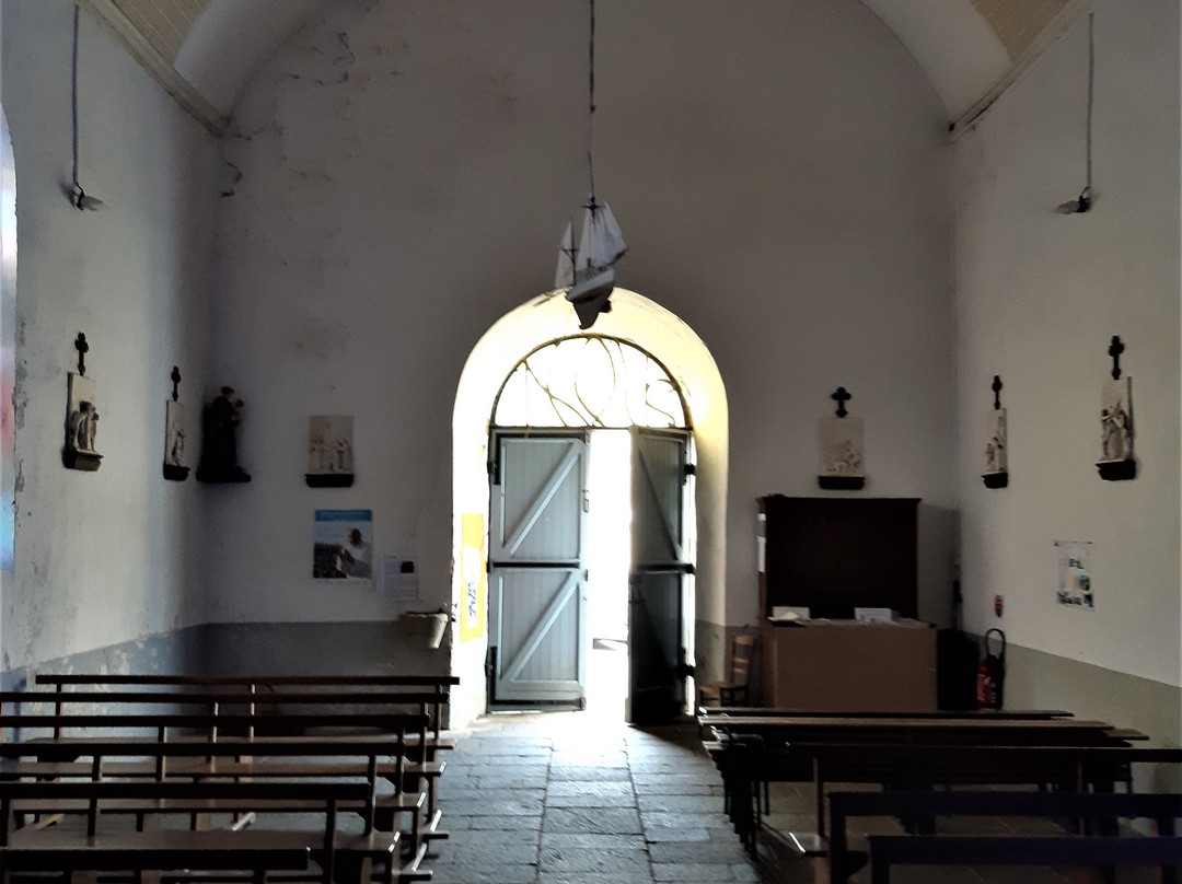 Chapelle Saint Julien-基伯龙必去景点