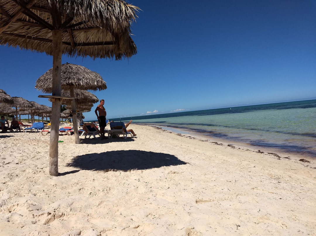 Hotel Brisas Santa Lucía主图