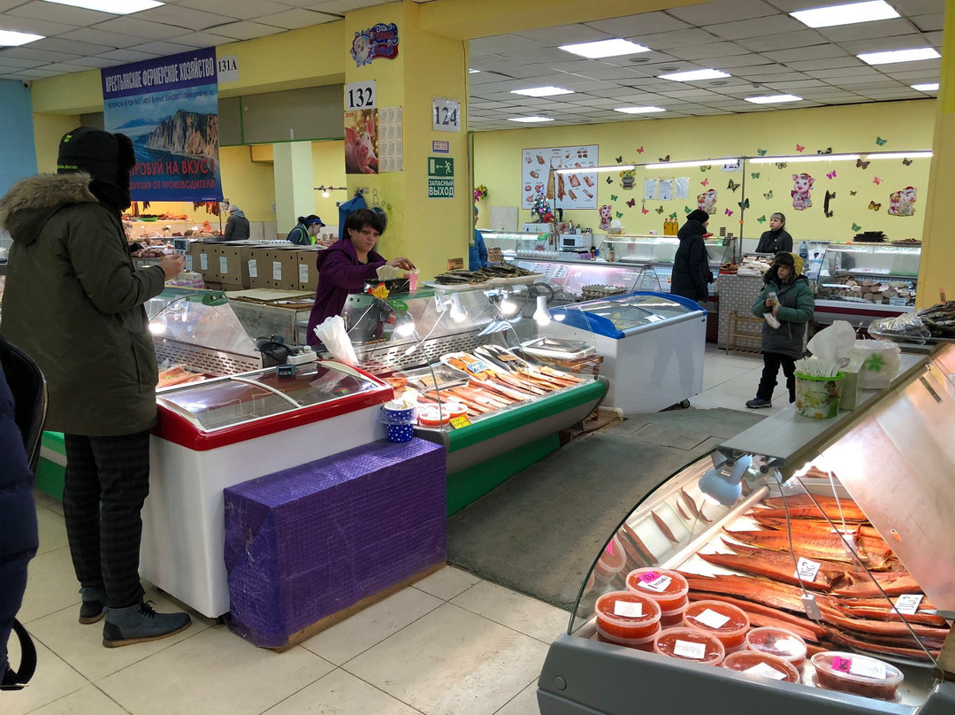 Market Urozhai景点图片