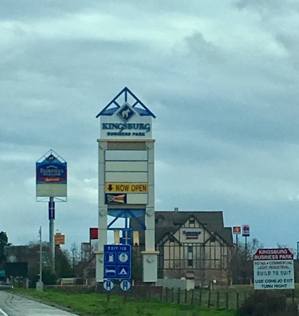 Fairfield Inn & Suites Selma Kingsburg-浴室
