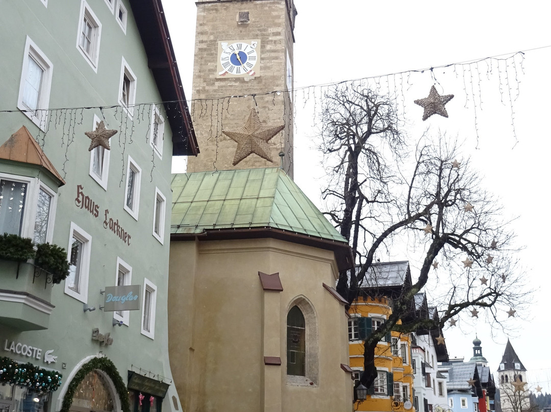 St. Sixtus and Oswald Church-尼德豪必去景点