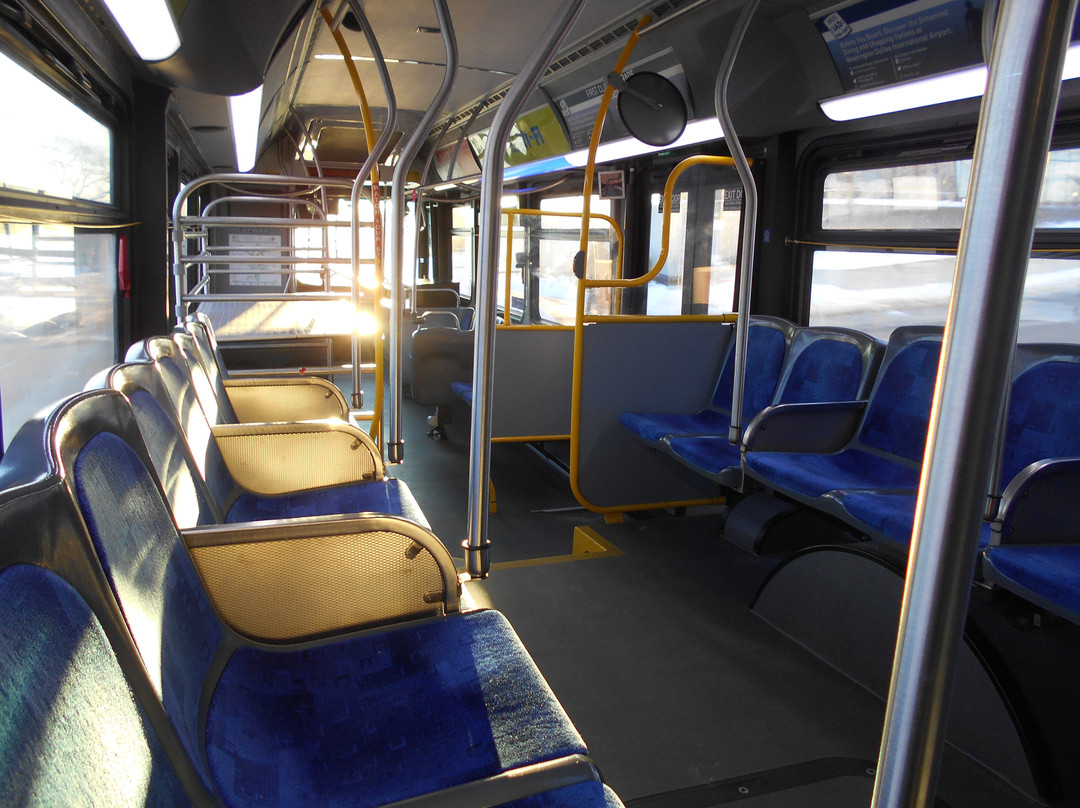 Washington Flyer Silver Line Express景点图片