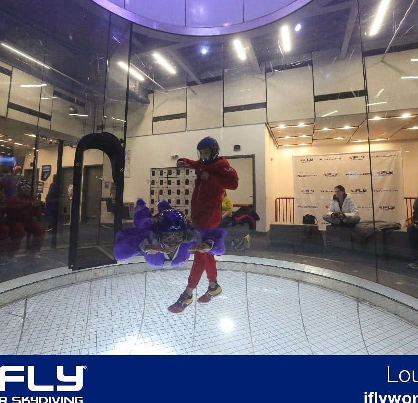 iFLY Indoor Skydiving - Loudoun景点图片