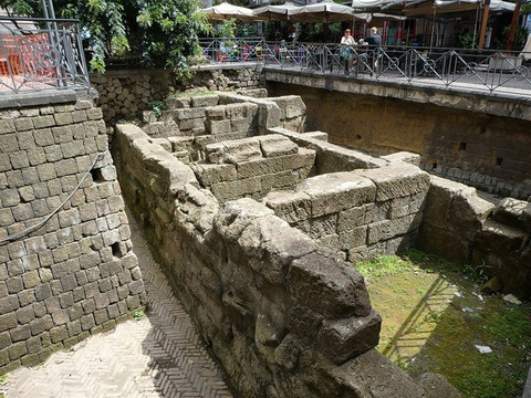 Food Tours of Naples-那不勒斯必去景点