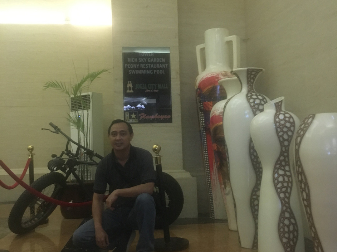 The Rich Jogja Hotel主图