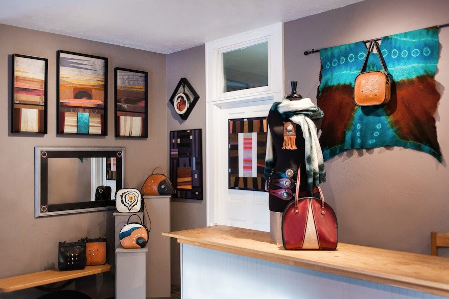 Turtle Ridge Gallery-Ellison Bay必去景点