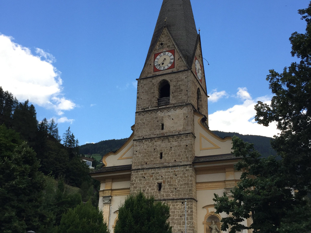 Pfarrkirche St. Alban景点图片