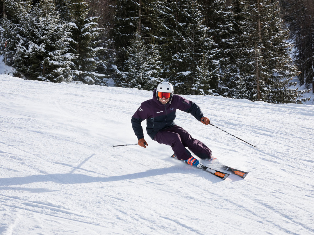 Element Ski School-韦比尔必去景点