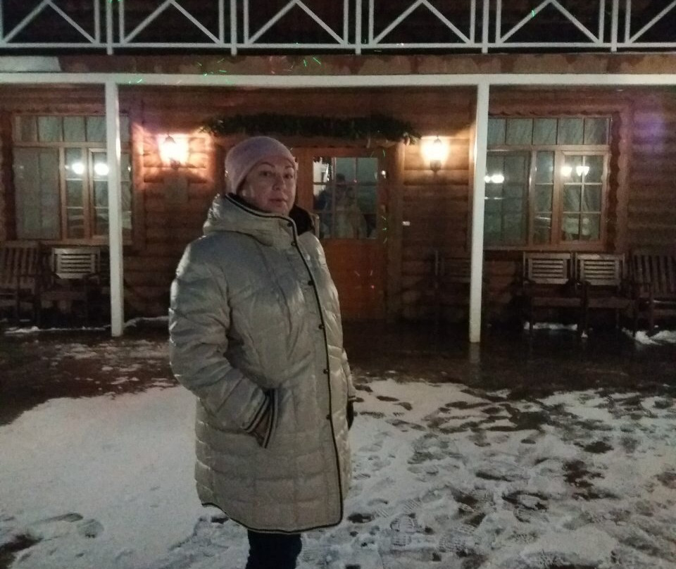 Altun Estate Hotel Lake House主图