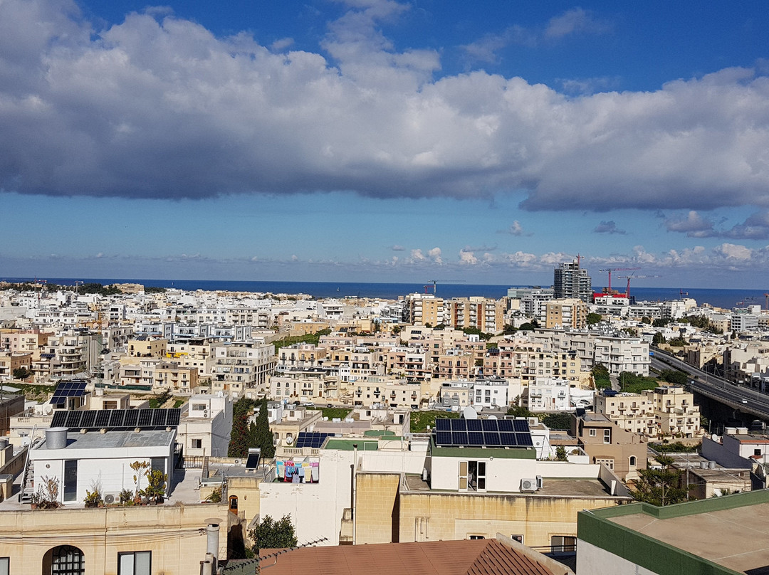 Escape to St Julians主图