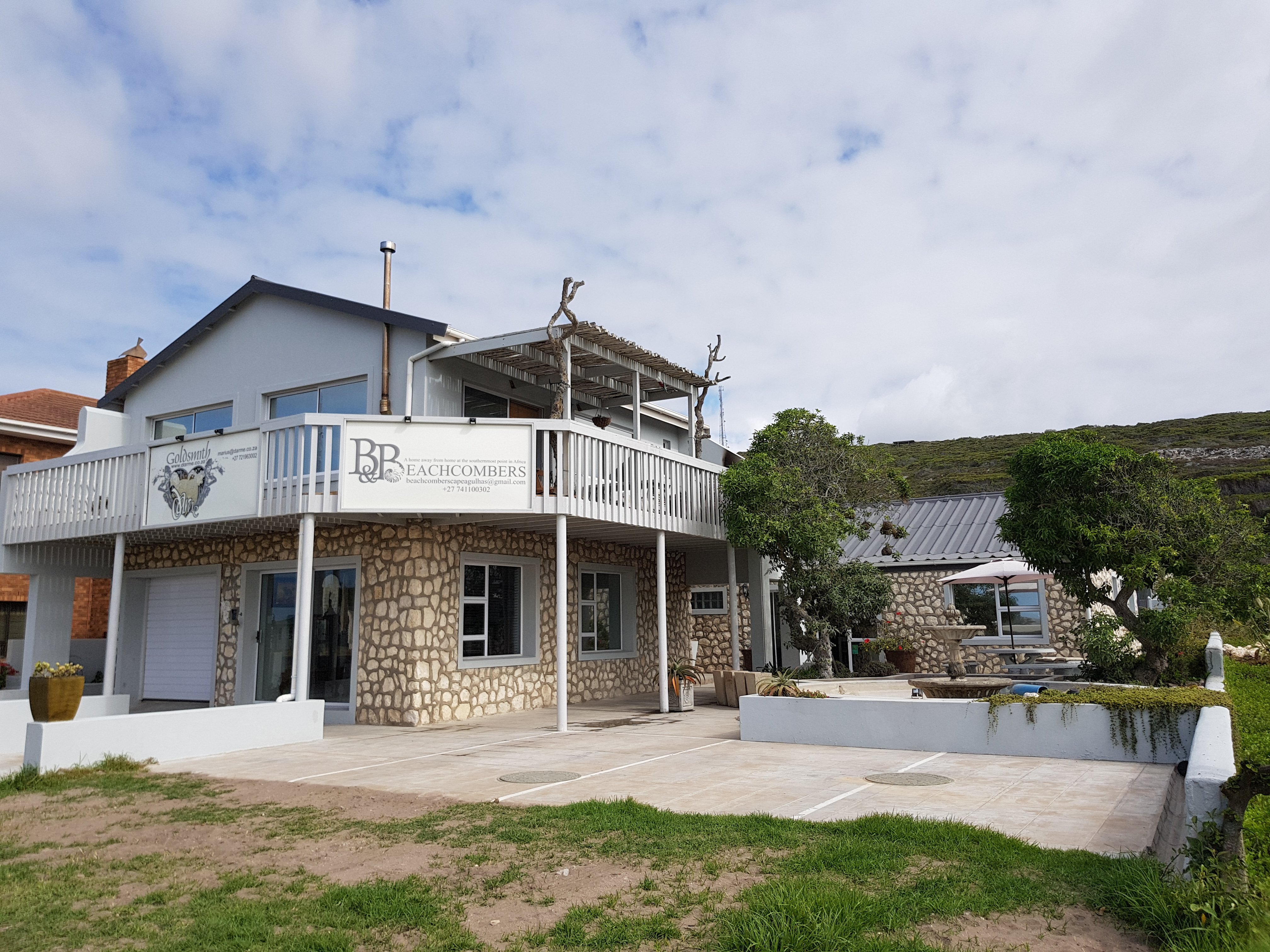Beachcombers Bed and Breakfast-官方
