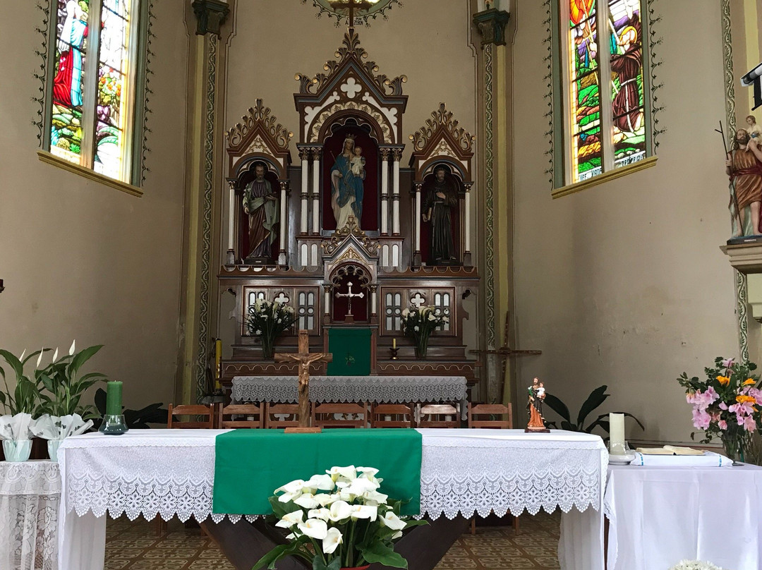 Pouso Novo旅游景点-Paróquia Nossa Senhora Auxiliadora