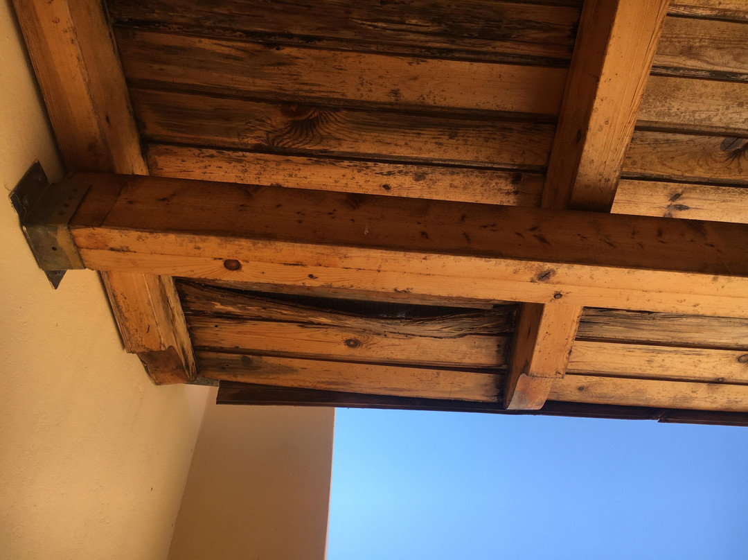 艾克勒索特泽菲罗斯宾馆主图