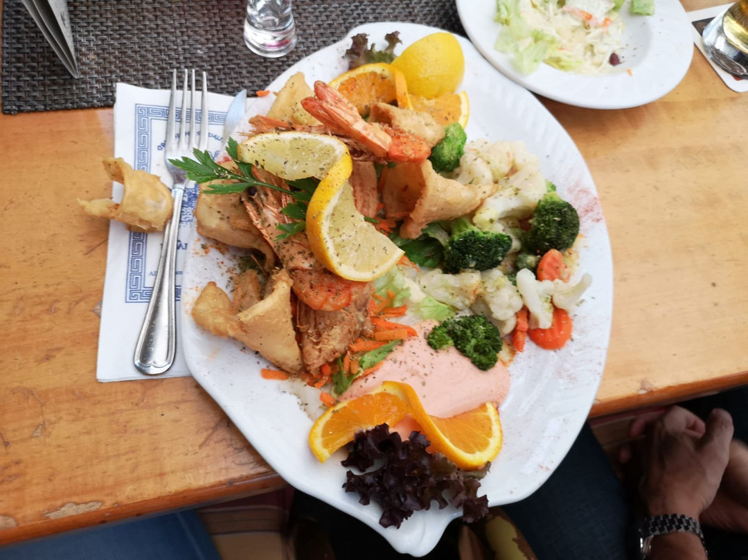 德绍餐馆和美食-Athos
