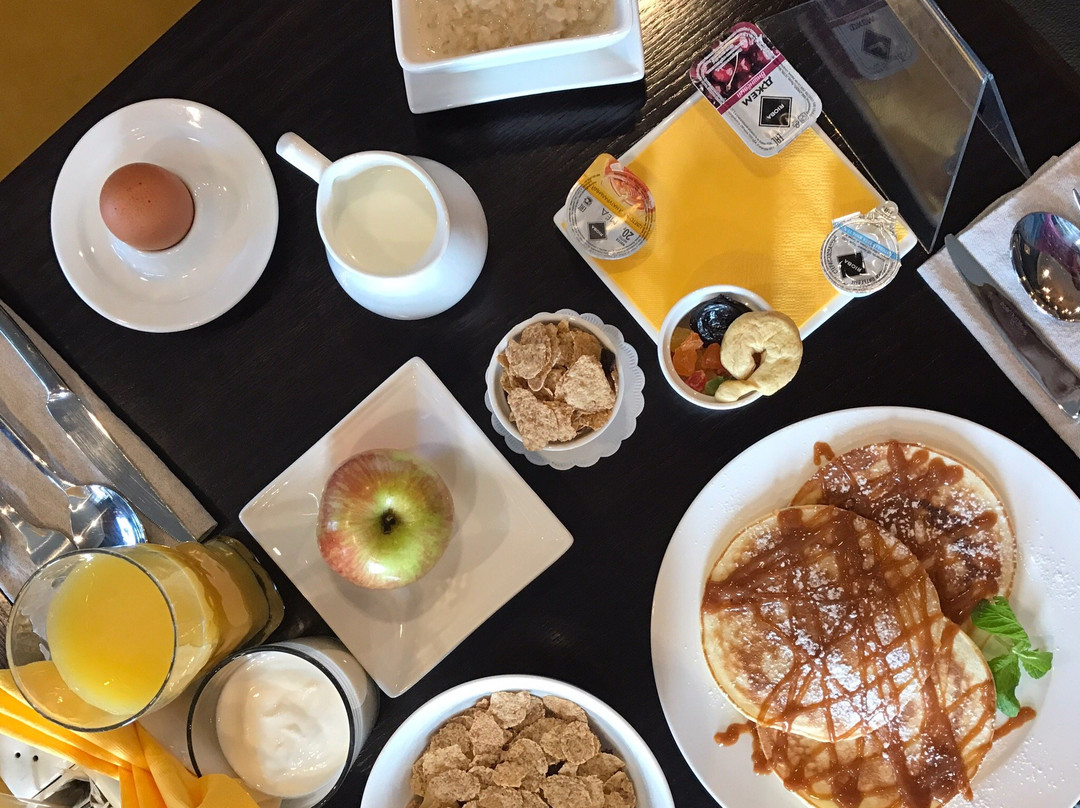 Hotel Easy Room主图