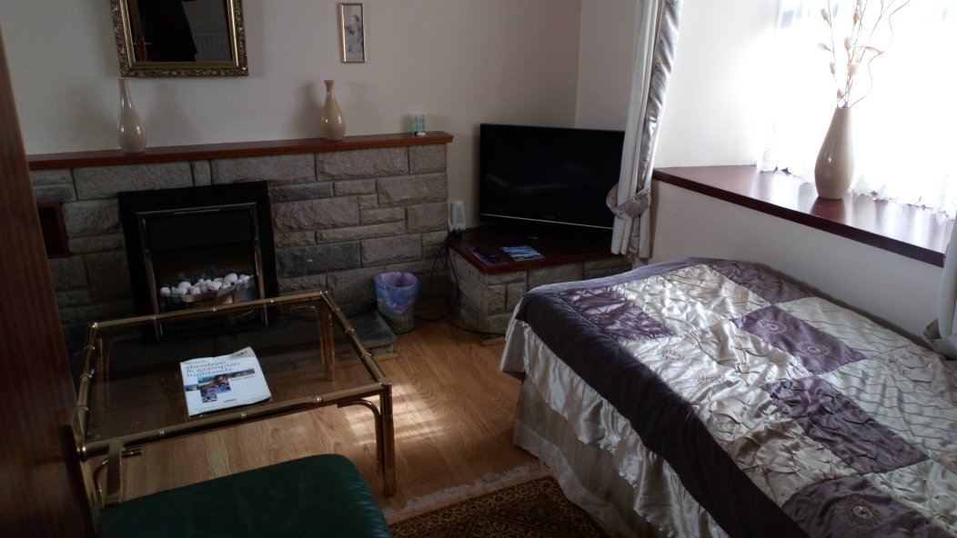 Brown's Guest House-官方