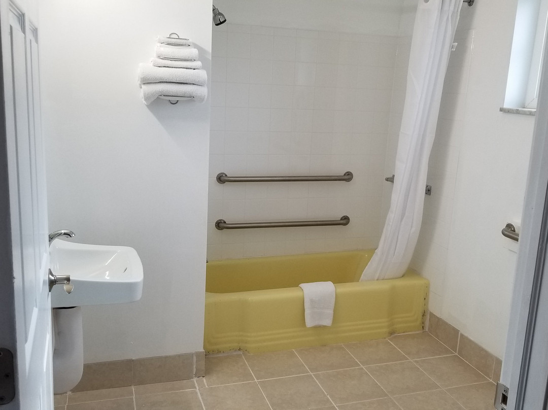 Budget Inn Breezewood主图