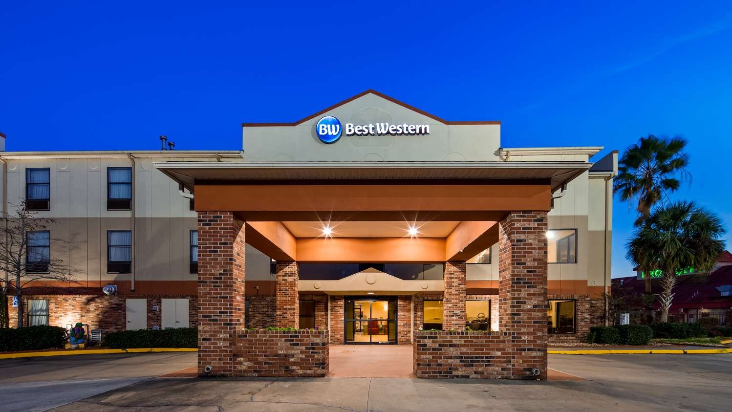 Best Western Rayne Inn-官方
