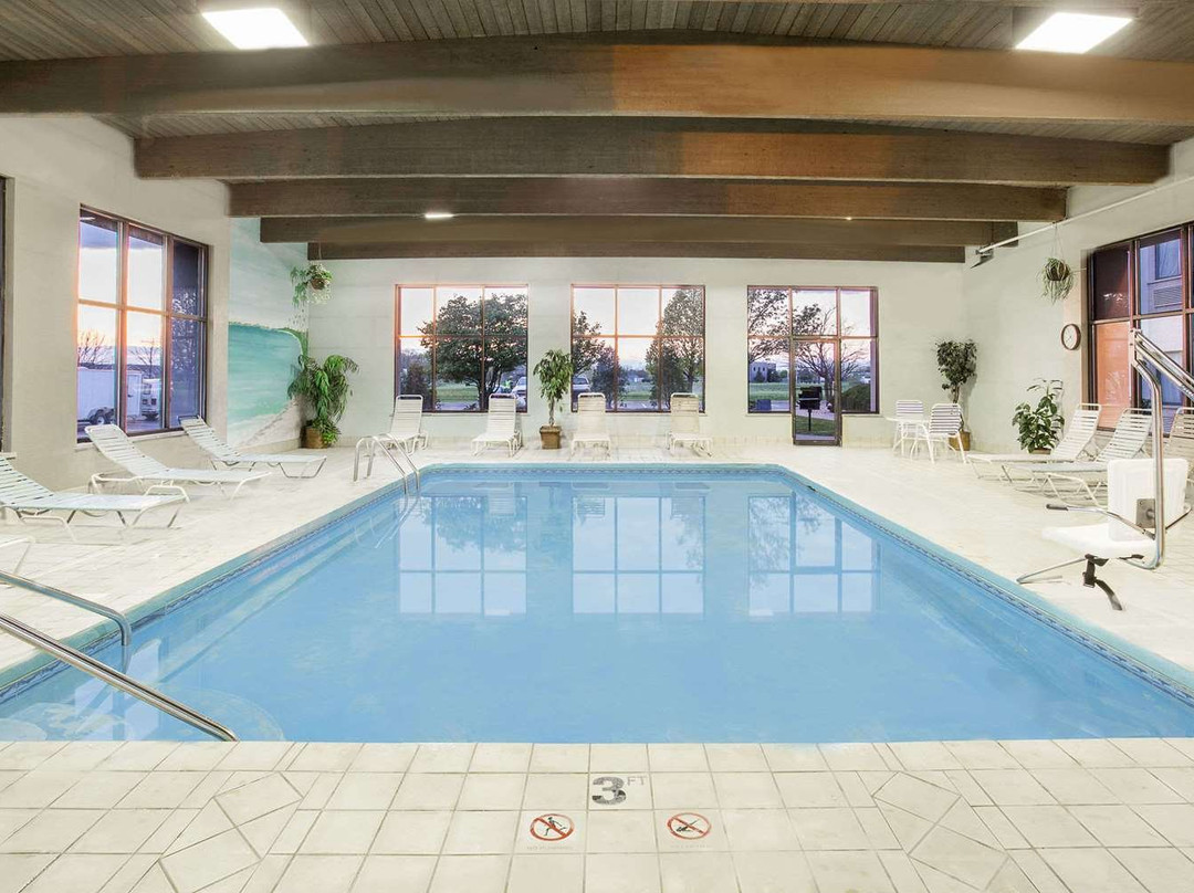 Baymont by Wyndham Janesville主图