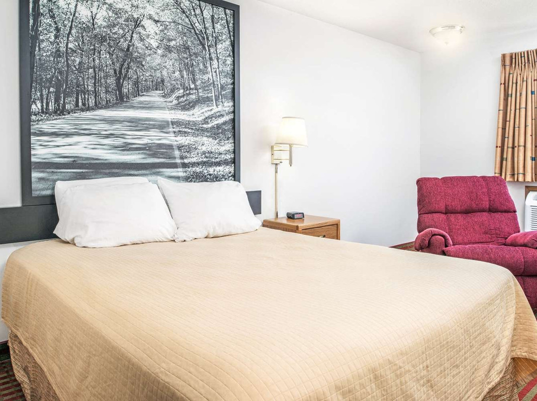 Super 8 by Wyndham Nebraska City主图