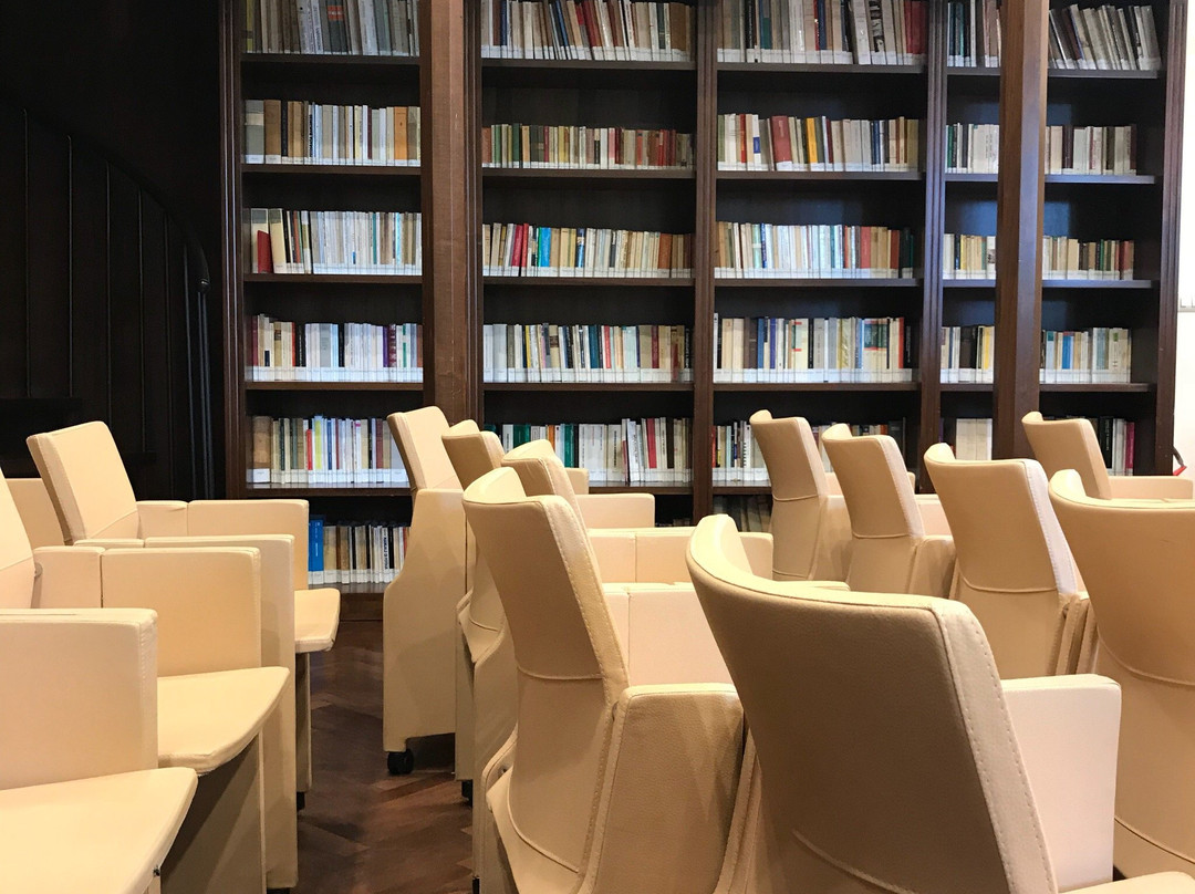 Biblioteca comunale Filippo de Nobili景点图片