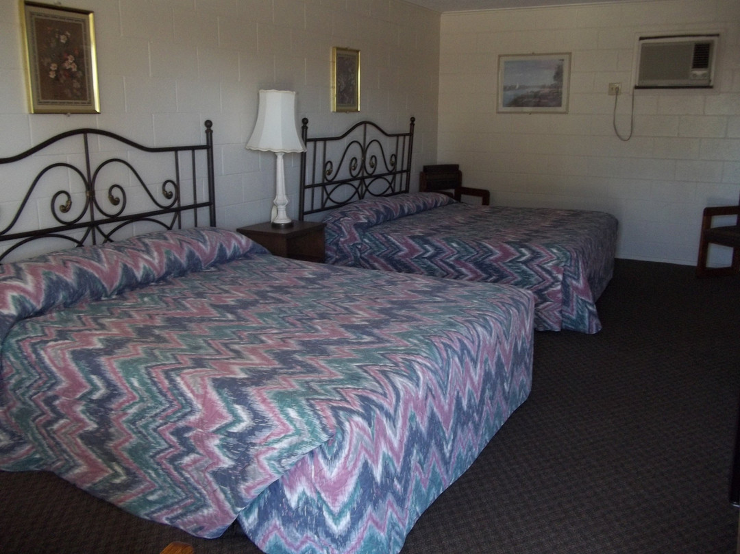 Royal Host Motel主图