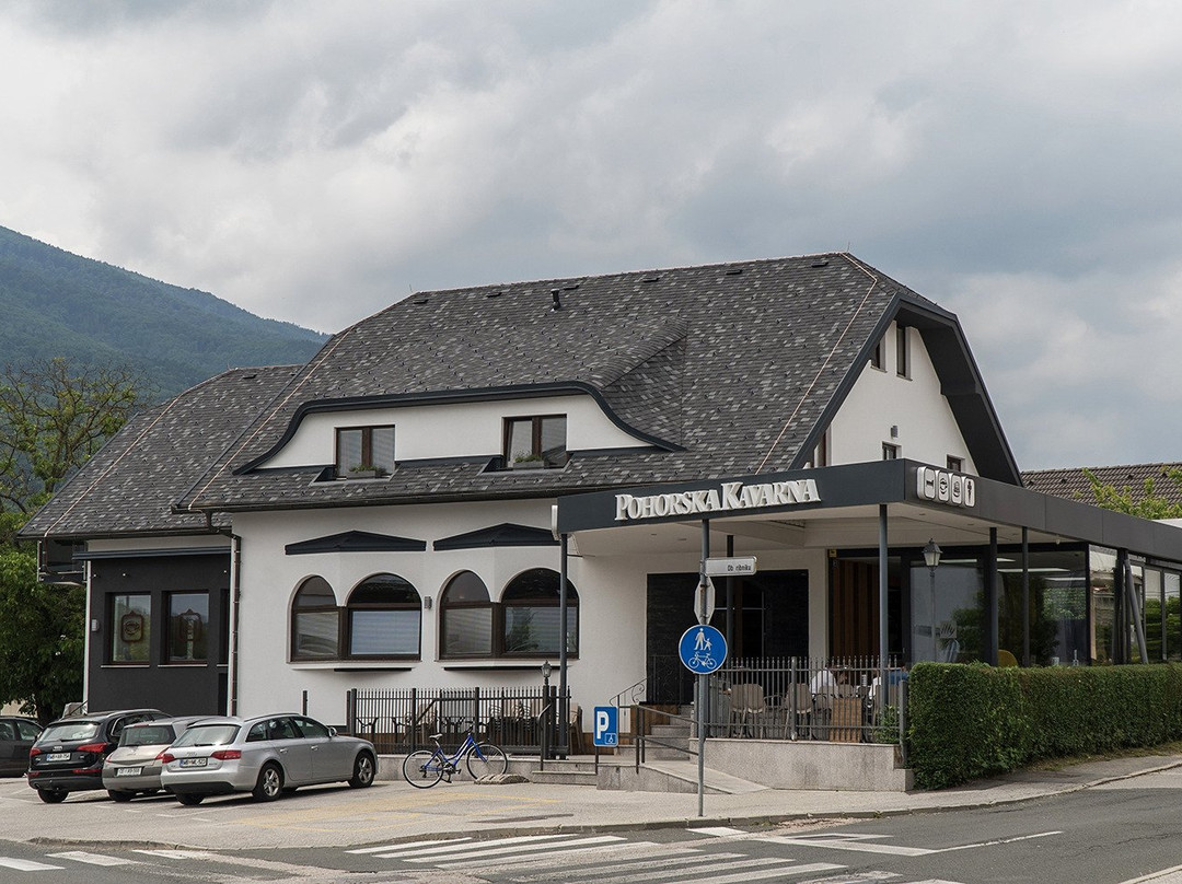 Limbus酒店住宿-Pohorska Kavarna Guest House