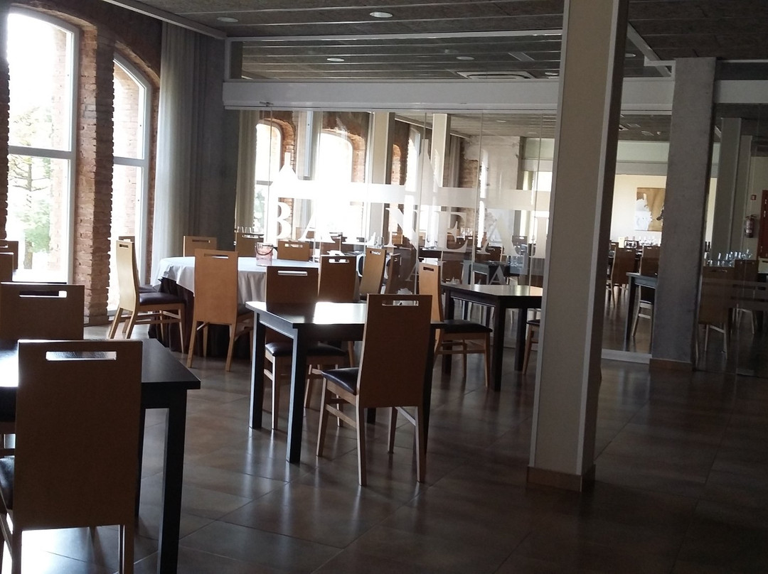 Iberik Rocallaura Balneari主图