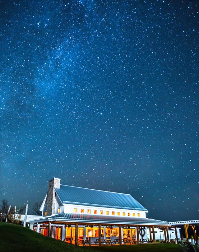 Brengman Brothers Winery-特拉弗斯城必去景点