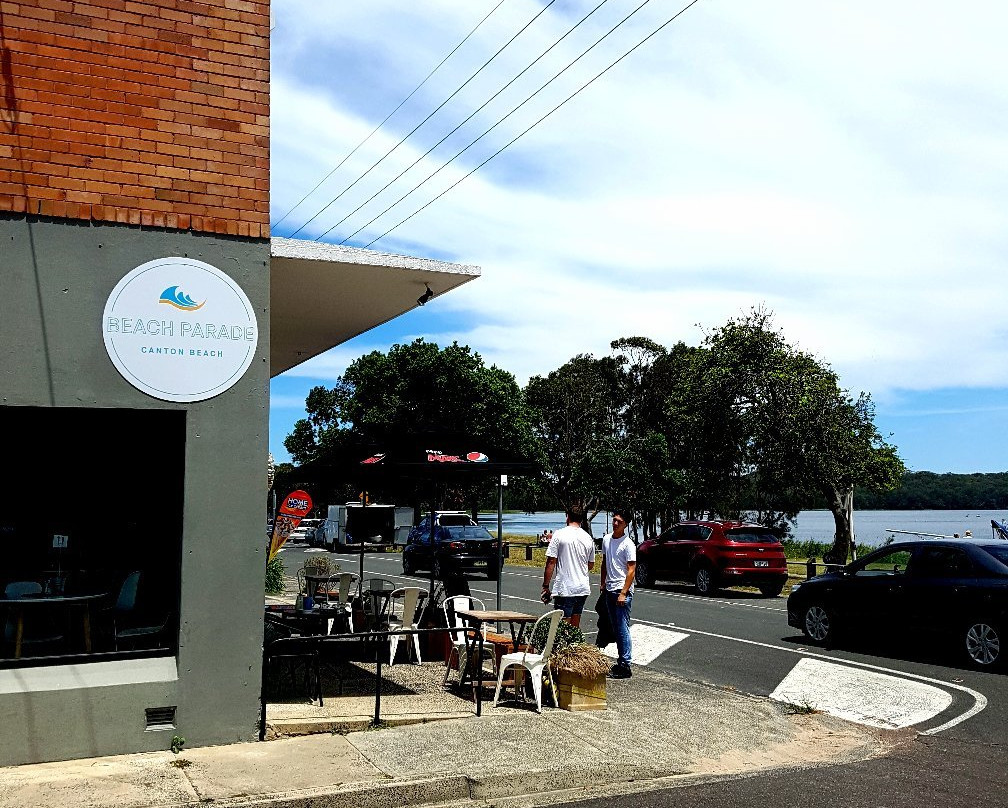 Magenta餐馆和美食-Beach Parade