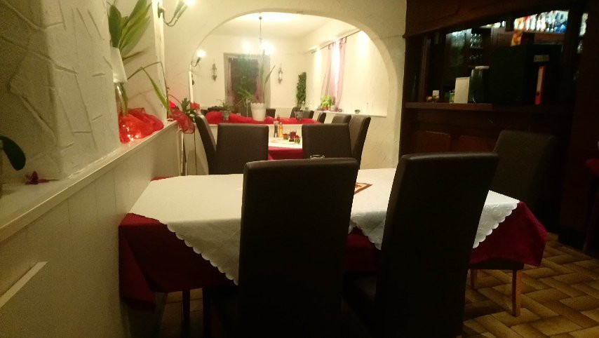 Laumersheim餐馆和美食-Mainzer Hof