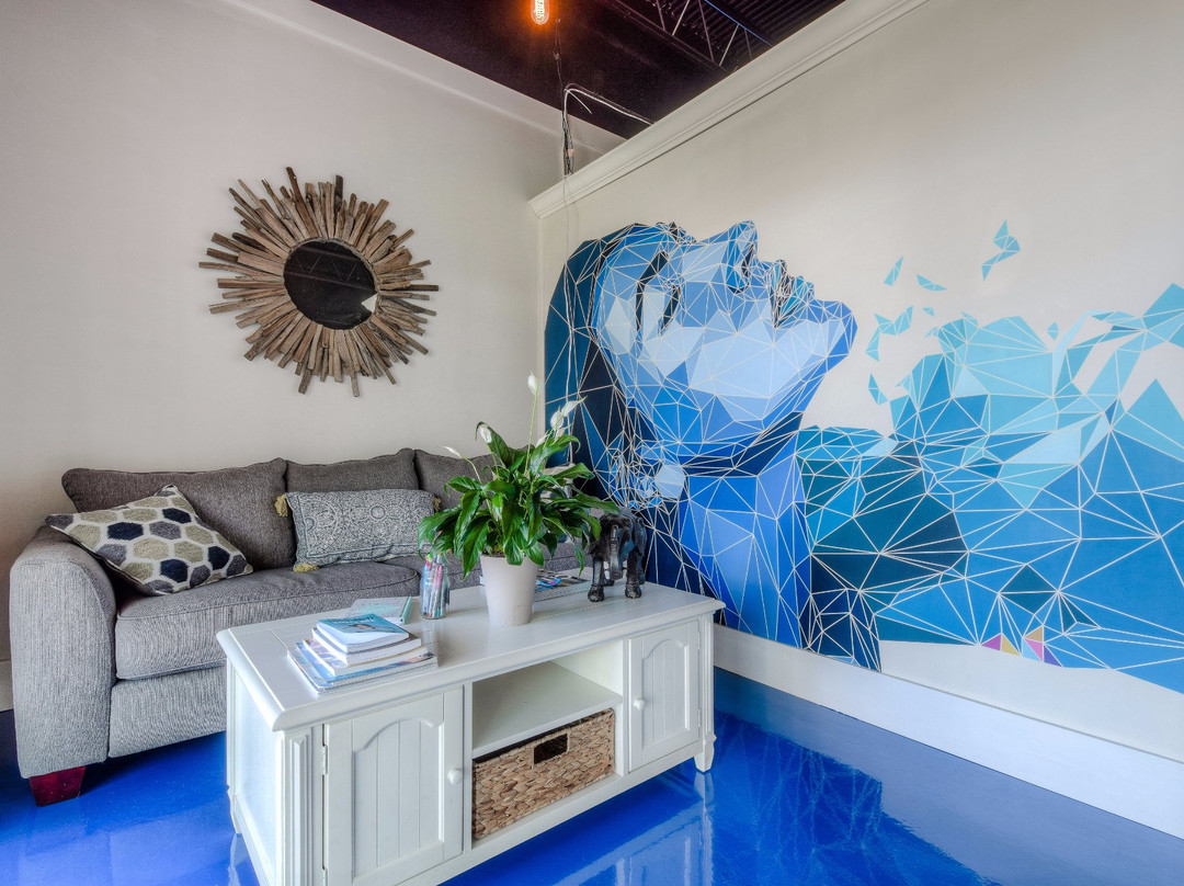 Transitions Float Studio-朱诺海滩必去景点