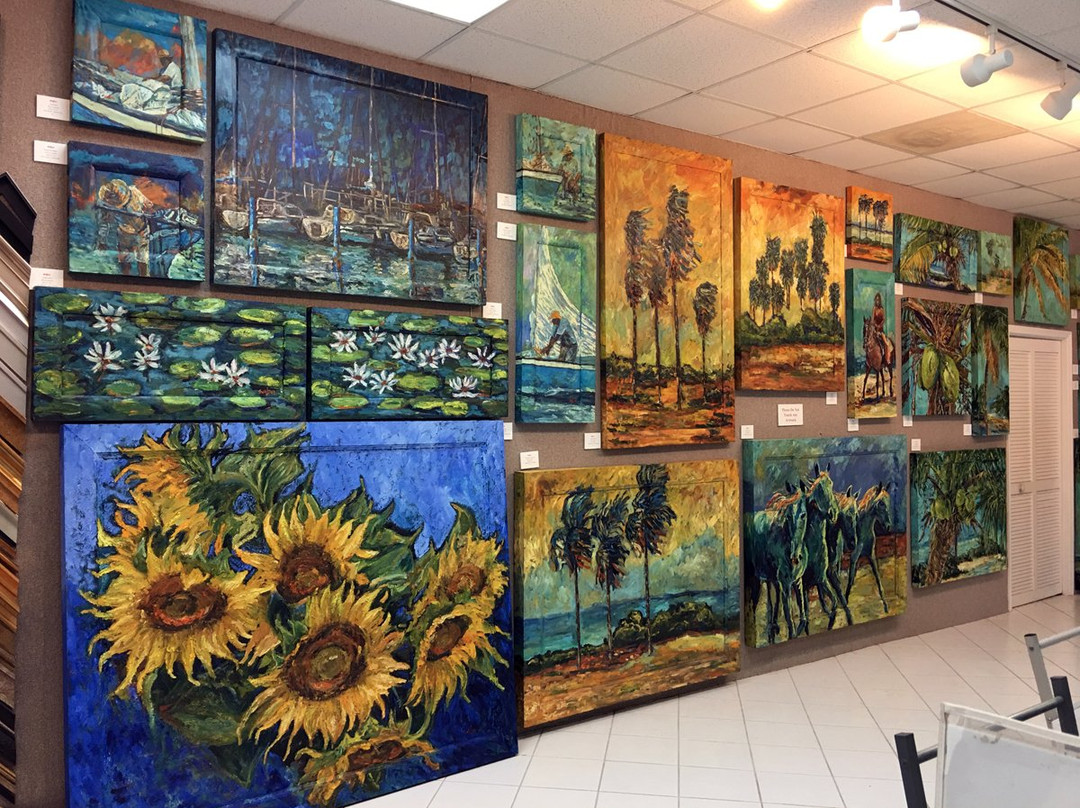 Kennedy Gallery/Cayman Fine Art,Framing & Printing-乔治城必去景点