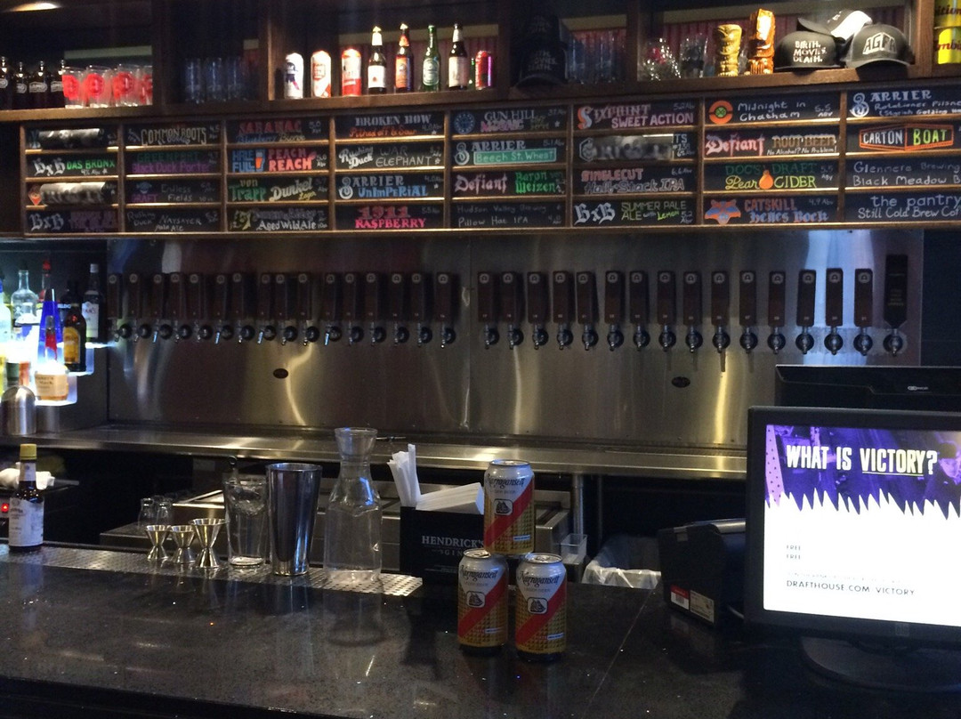 Alamo Drafthouse Cinema景点图片